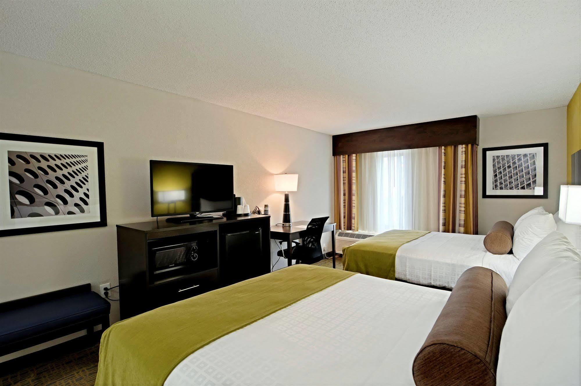 Best Western Plus Hanes Mall Winston-Salem Exterior foto